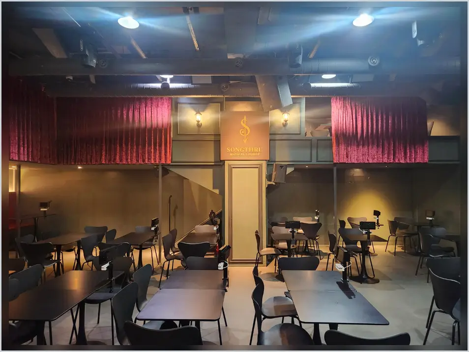 노량진 프랜차이즈 카페 인테리어 비용 현장 사진 4